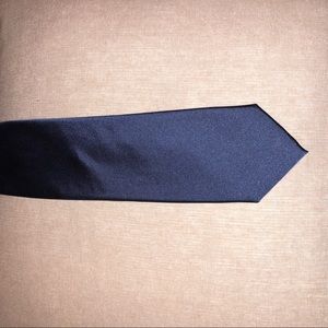 Calibrate navy skinny  silk tie